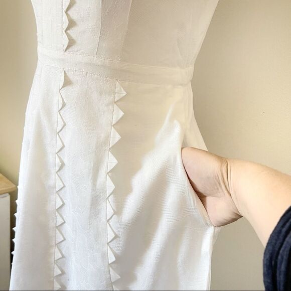 Anthropologie White sleeveless midi dress Size 6 - Picture 4 of 10